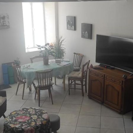 Apartmán Les Plaisirs De La Ruralite Vendresse Exteriér fotografie