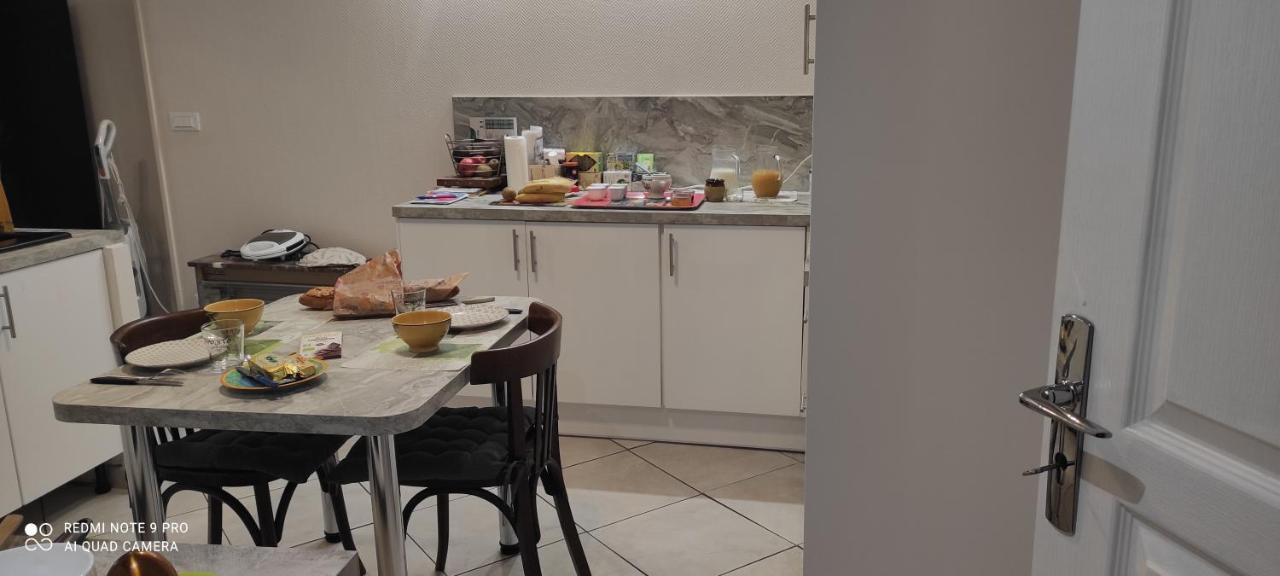 Apartmán Les Plaisirs De La Ruralite Vendresse Exteriér fotografie